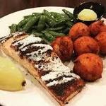 Catch 22 Resturant & Raw Bar