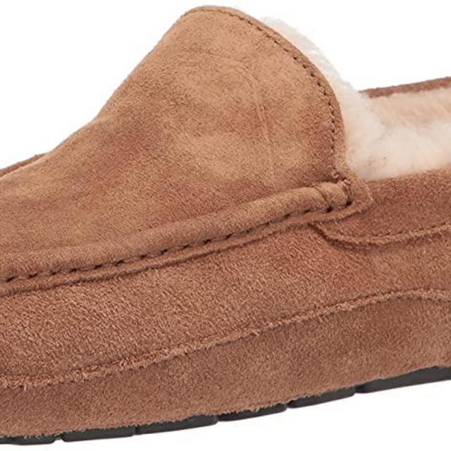 UGG Men's Ascot Slipper