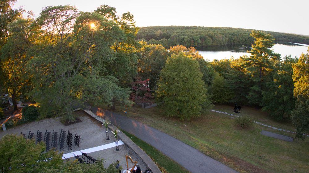 The Wedding Website of Olivia Barksdale and Joel Sienko