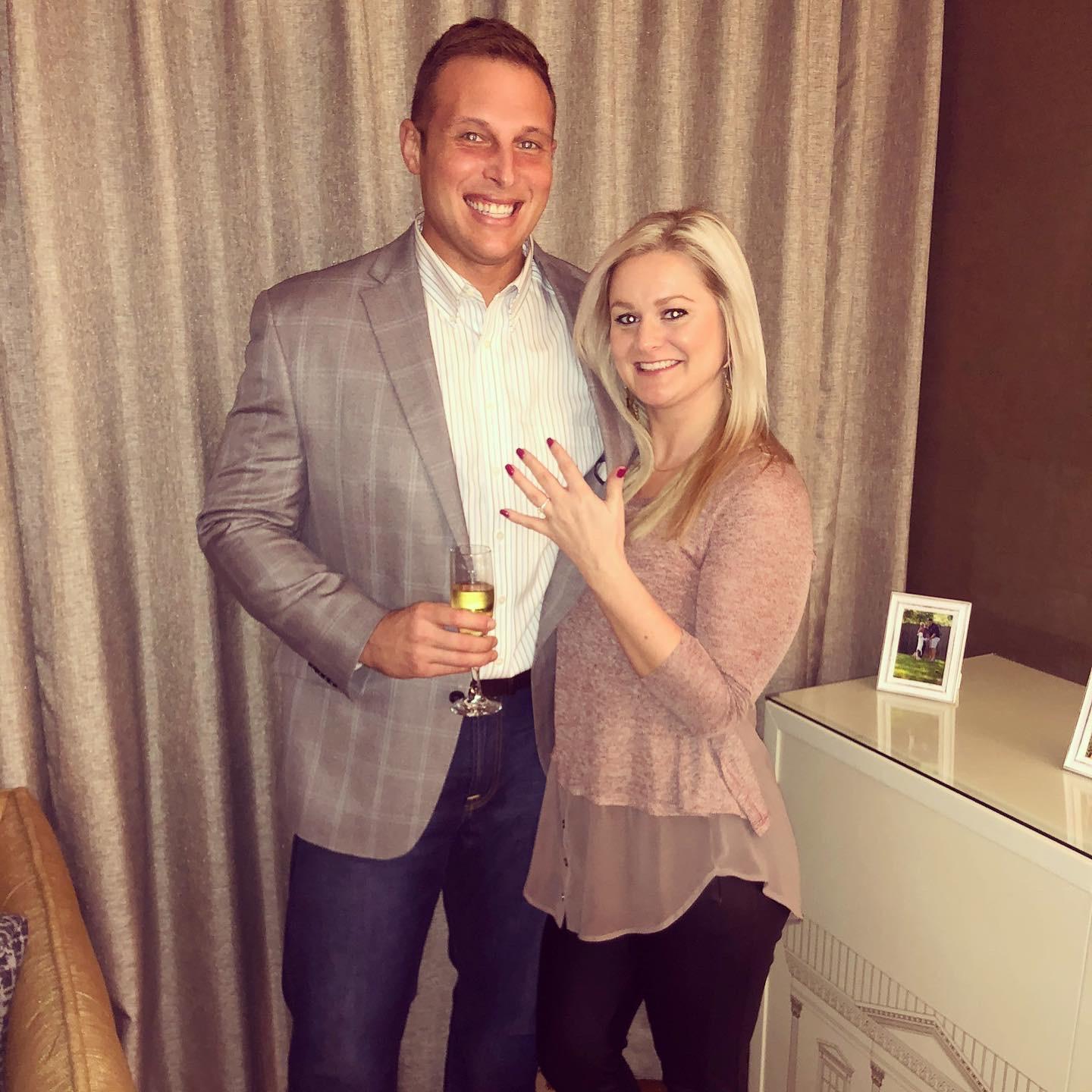 We are engaged!