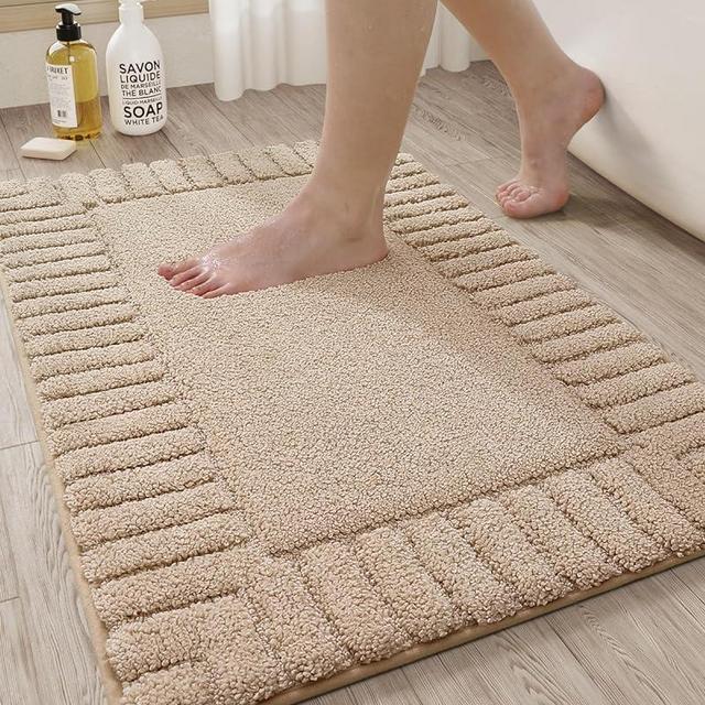 LUMI Premium Bath Rug, Extra Soft and Absorbent Bathroom Mat, Quick Dry, Non Slip, Machine Washable Bath Mat for Shower and Tub, Khaki, 19.5"x31.5"