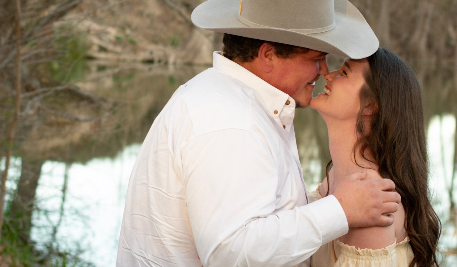 The Wedding Website of Thomas Powell and Shannon Cover