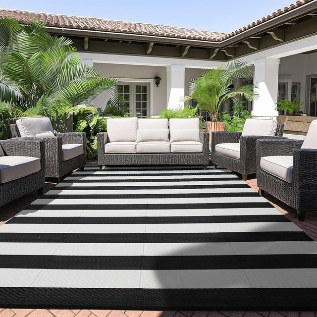 Strickland Home Outdoor Rug 9 x 12 ft, Reversible Plastic Straw Rug for Patio, Waterproof Large Outdoor Carpet for RV, Patio, Camping, Backyard, Deck, Picnic, Beach, Black & White