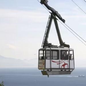 Cable Car & Great Siege Tunnels Excursion on Honeymoon