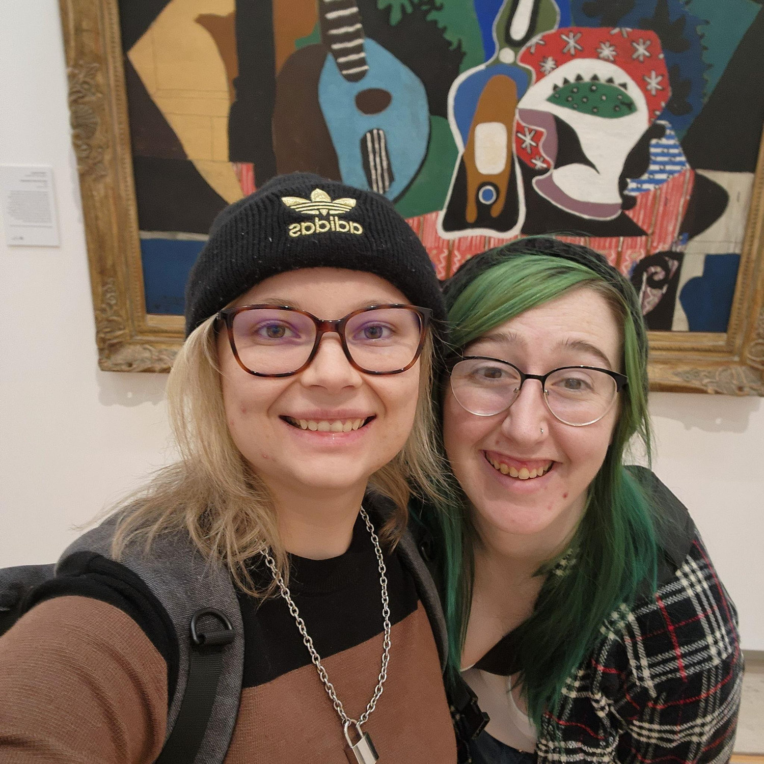 Look behind us, it's a Picasso!