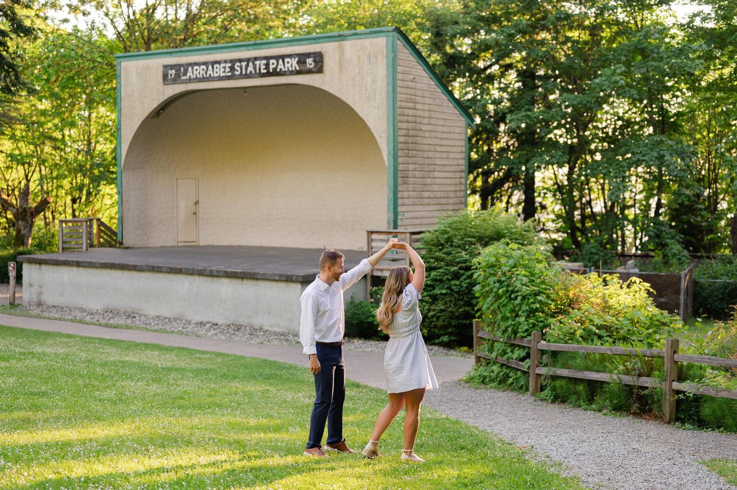 The Wedding Website of Rebecca Huffman and Conner Lowe