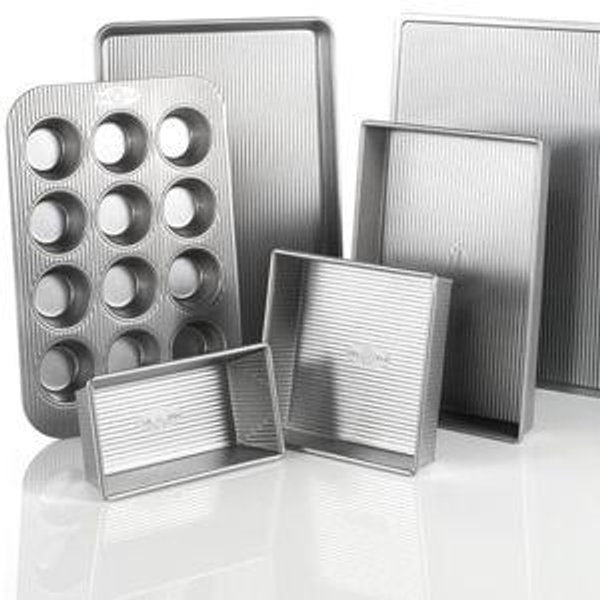USA Pan 6 Piece Nonstick Bakeware Set
