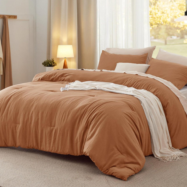 Bedsure King Size Comforter Set, Pumpkin Soft Prewashed Bedding for All Seasons, 3 Pieces GentleSoft™ Warm Down Alternative Bed Set, 1 Lightweight Com