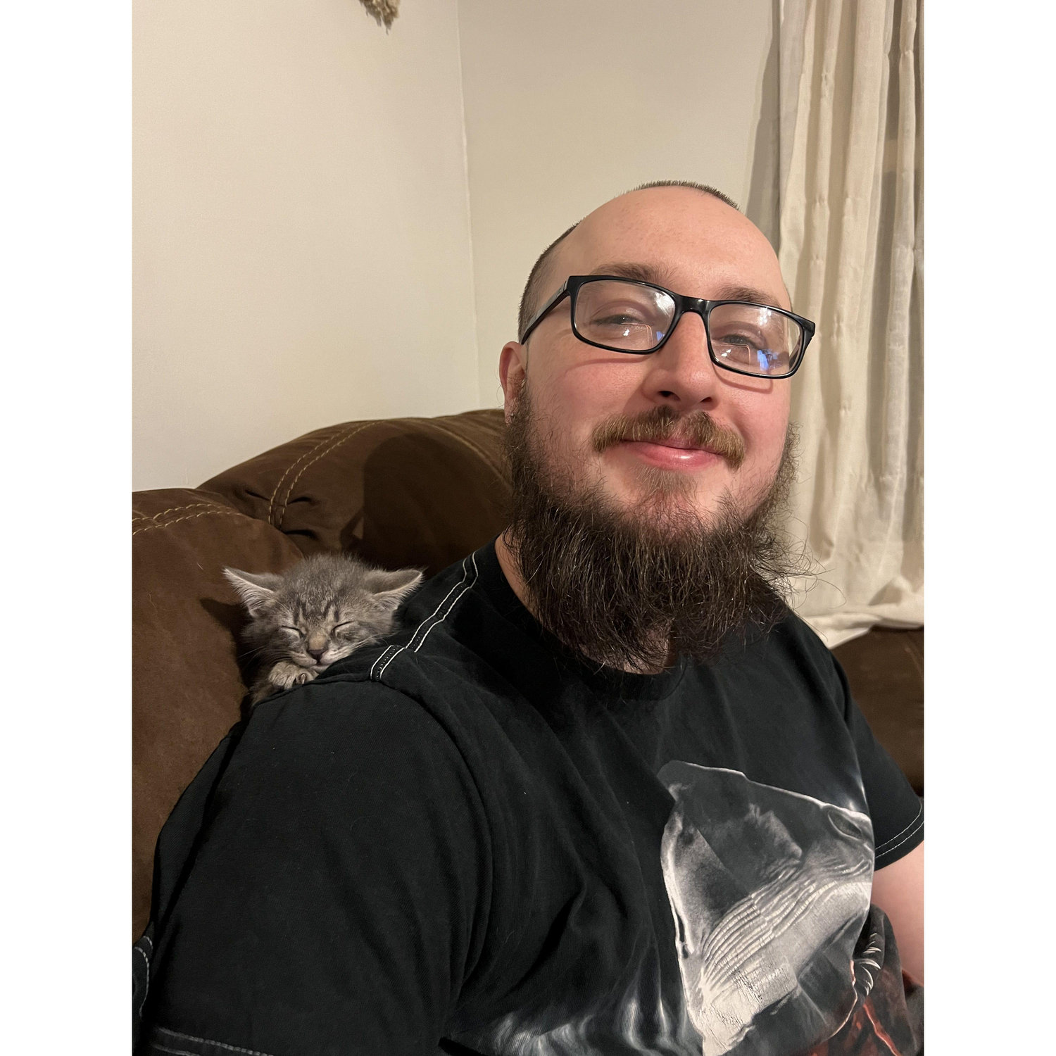 5 months after getting Obi, I went and picked up Rue... don't tell our landlord!