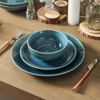 Riley 12-Piece Dinnerware Set, Service for 4