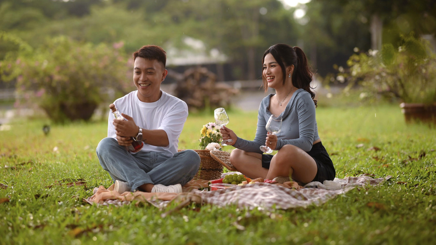 The Wedding Website of Cherie Gadin and Jojo Gapusan