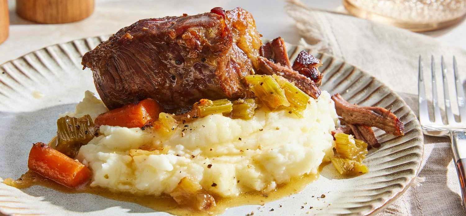 The Wedding Website of Rebekah Littleton and Ricky Flores