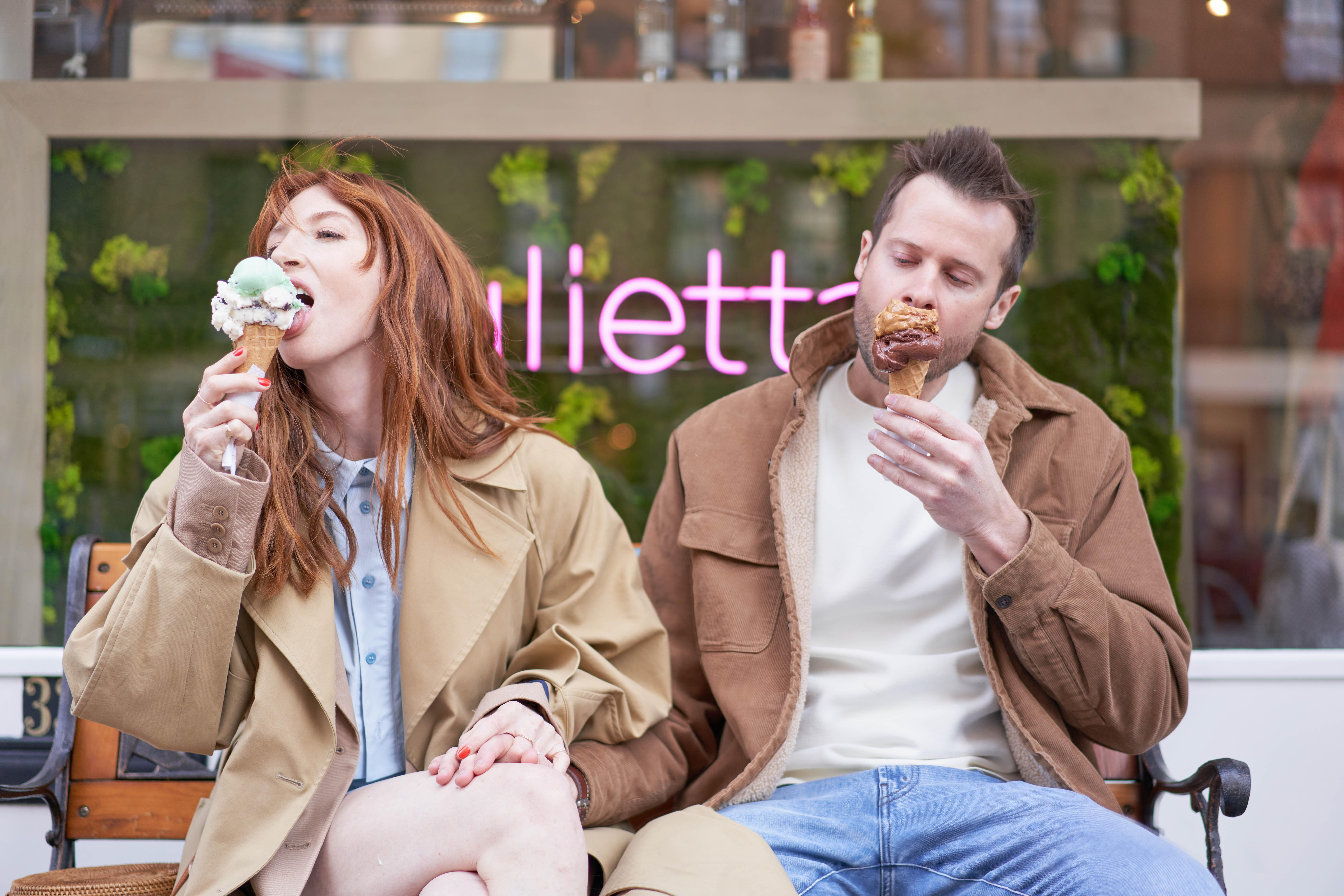 The Wedding Website of Sarah Tooley and Ryan Tooley