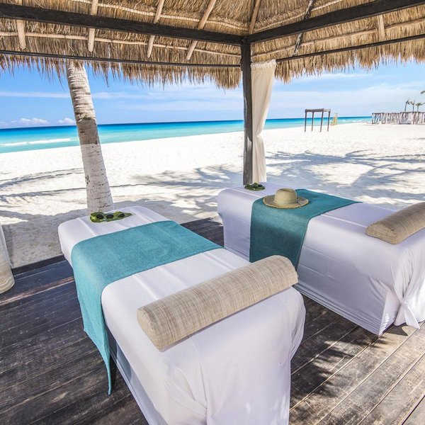 60-Minute Couples Massage