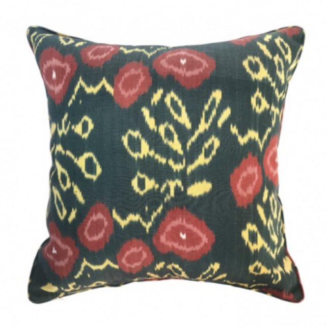 Tulu Textiles - Saydona ikat pillow - 22x22"