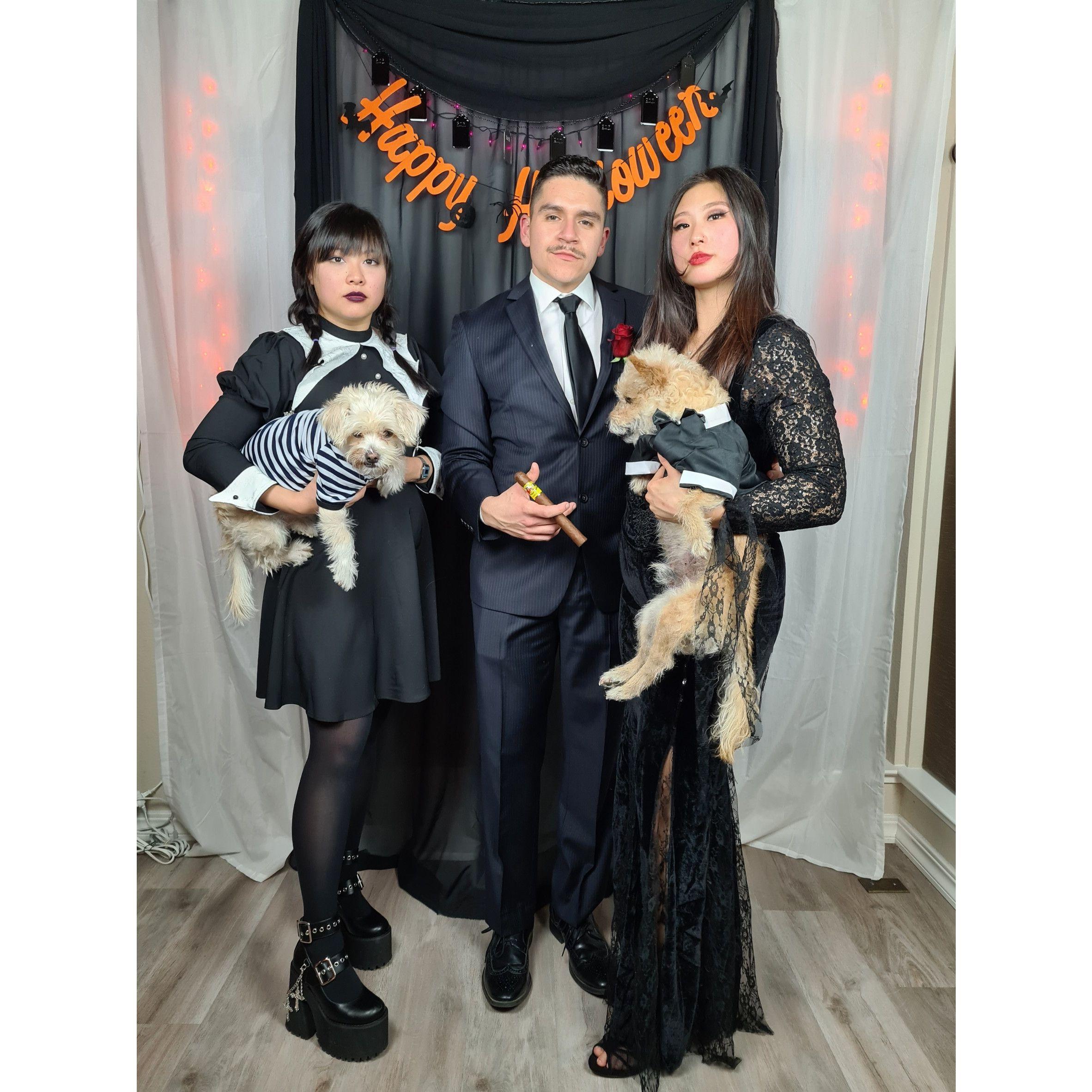 Chowlloween 2022 as the Adams family