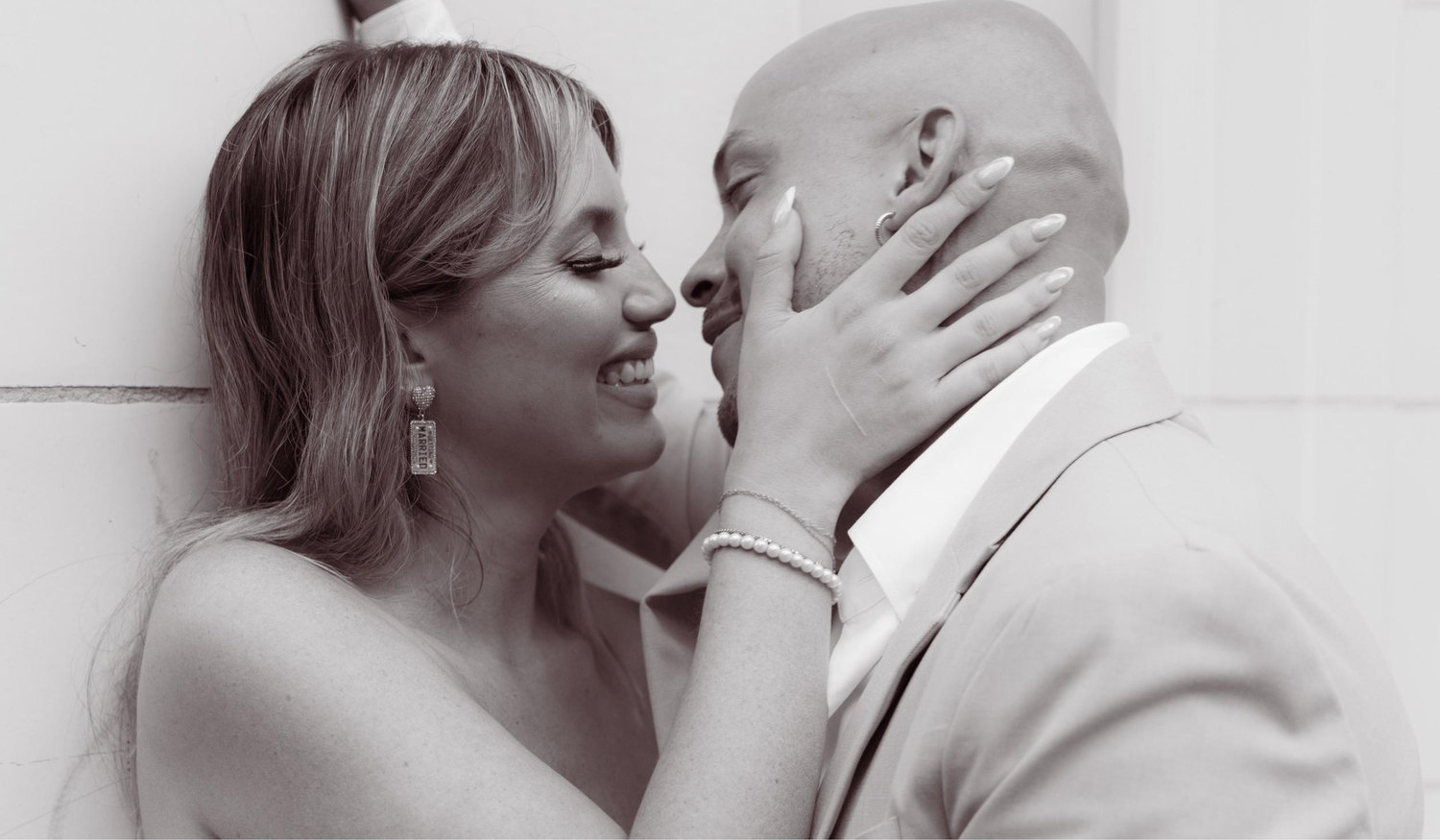 The Wedding Website of Lauren Liscio and Jamar Howard