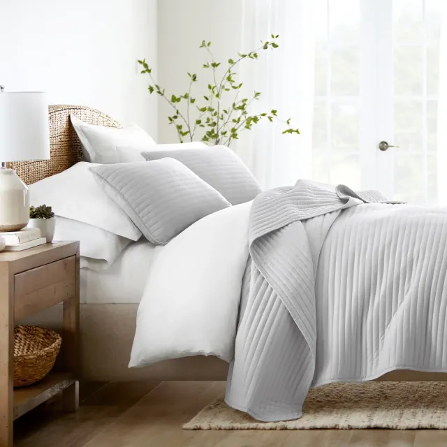 Stripes Floral and Diamonds Quilted Coverlet Set With Shams - Becky Cameron, Stripe Stitch / Light Gray, Full/Queen