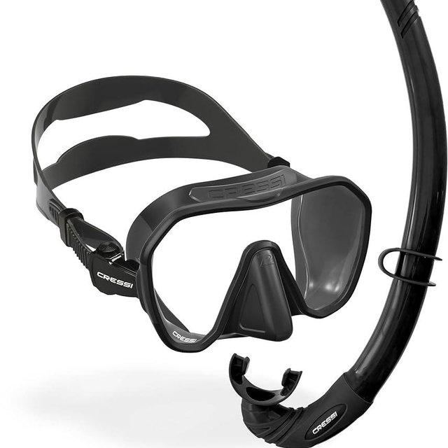 Cressi Mask & Snorkel Combo for Snorkeling- Lightweight and Comfort with High Performance- Z2 & Corsica - Designed in Italy