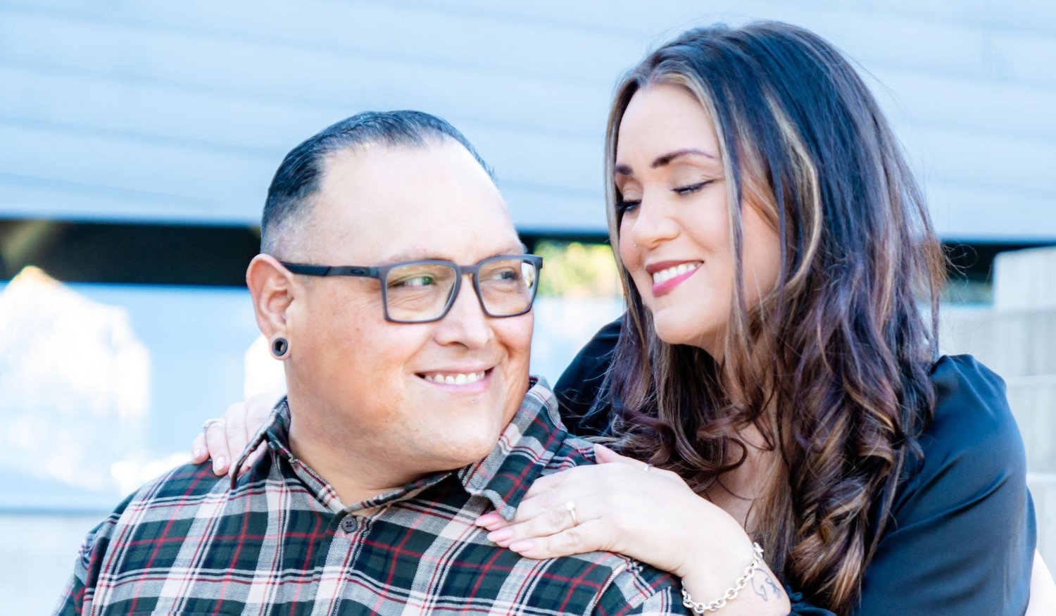 The Wedding Website of Desirée Ruegsegger and Emigdio Avila