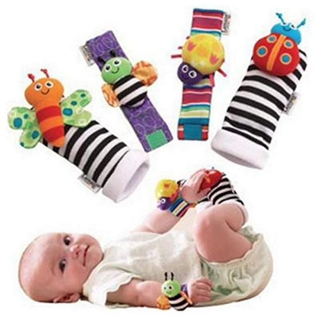 Blige SMTF Cute Animal Soft Baby Socks Toys Wrist Rattles and Foot Finders for Fun Butterflies and Lady bugs Set 4 pcs
