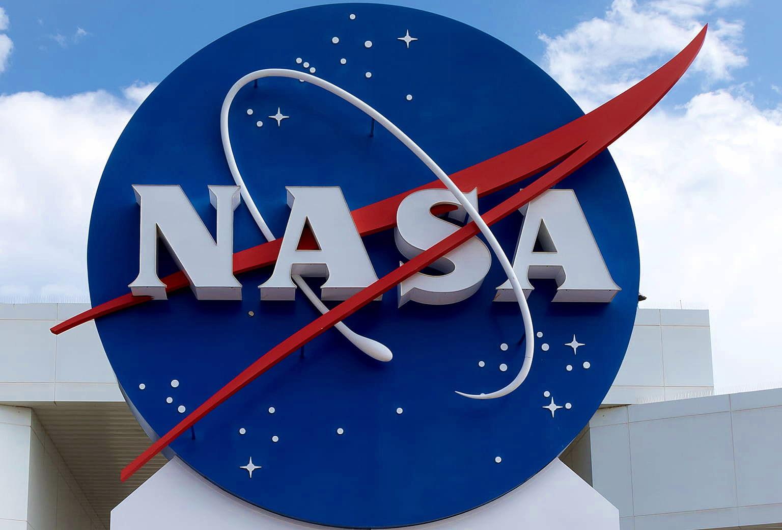 The Wedding Website of Schweta Rane and Chaitanya Pradhan