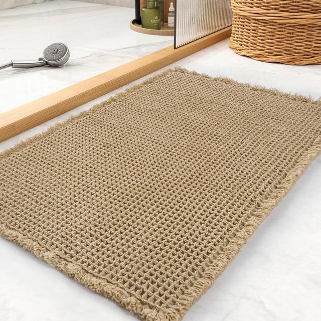 Waffle Bath Mat Rug, Super Absorbent Non Slip Bath Mats for Bathroom Mat Ultra Soft Bathmat Machine Washable Bathroom Rugs with Tassels, Bath Rugs for Bathroom Floor Beside Tub, 20" x 32", Brown