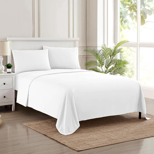 Queen Size Bed Sheets - Breathable Luxury Sheets with Full Elastic & Secure Corner Straps Built In - 1800 Supreme Collection Soft Deep Pocket Bedding, Sheet Set, EXTRA DEEP pocket - Queen, White