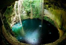 Cenotes in Yucatán