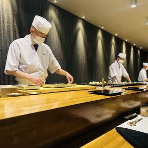 Omakase (Chef’s Choice) Dinner
