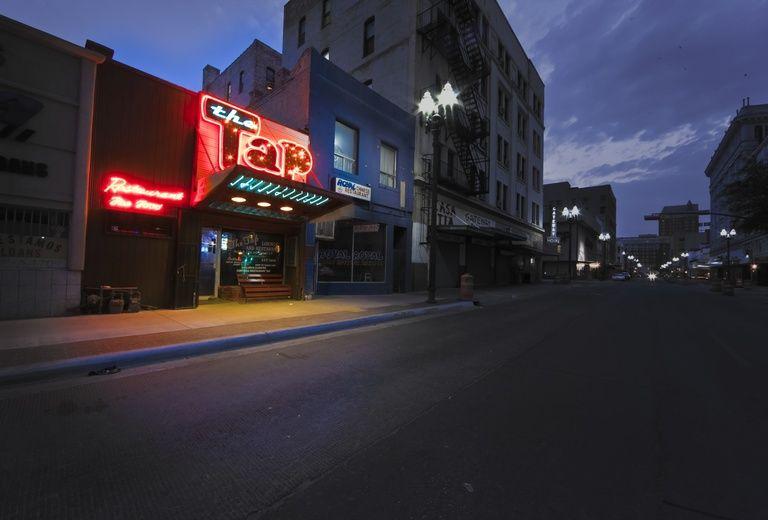 The Wedding Website of Codell Rodríguez and Alaíde Ventura Medina