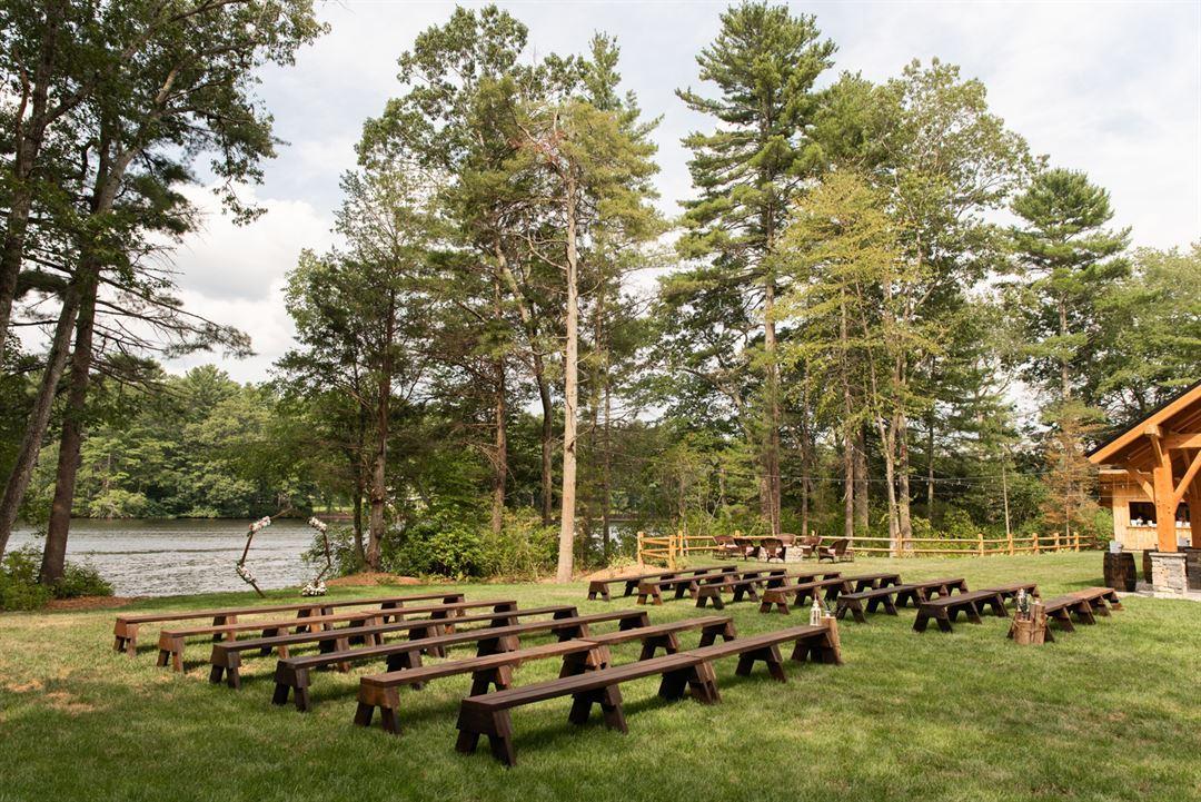 The Wedding Website of Alexia Sirois and Aaron Wood