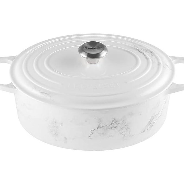 Le Creuset Enameled Cast Iron Signature Oval Dutch Oven, 6.75 qt., Marble