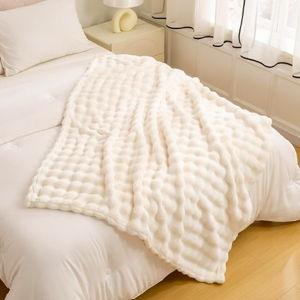 YUSOKI Luxury 3D Bubble Throw Blanket Super Soft Fuzzy Cozy Thick Blanket for Couch Chair Sofa Gift Home Décor (Ivory, Queen(90" x90"))