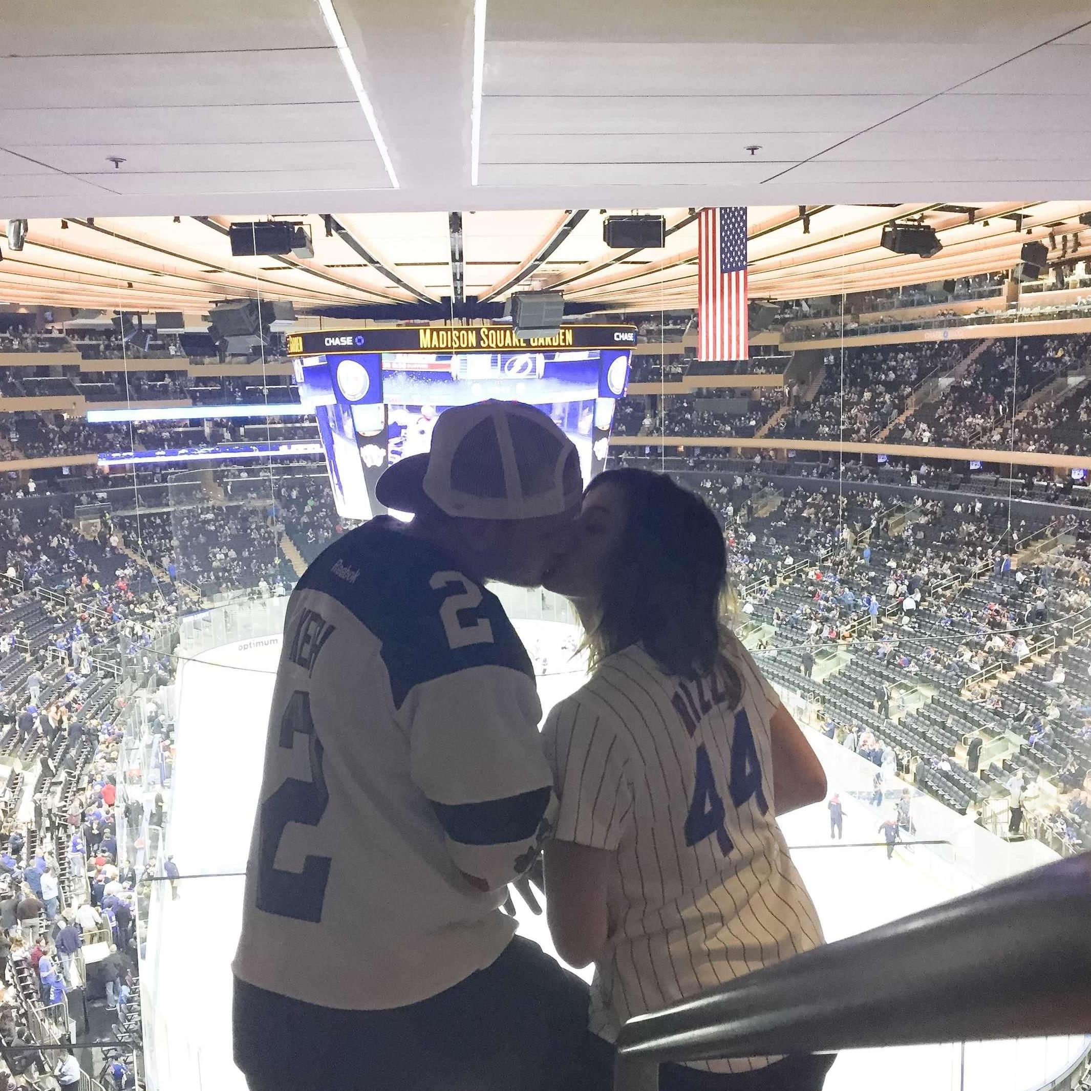 Reppin' Chicago at a NY Rangers game. (2016)