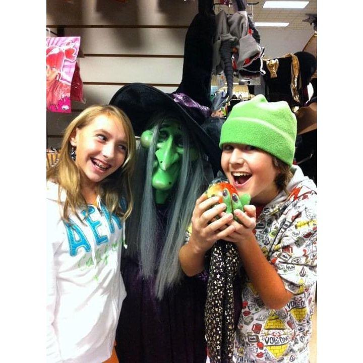 Spirit Halloween