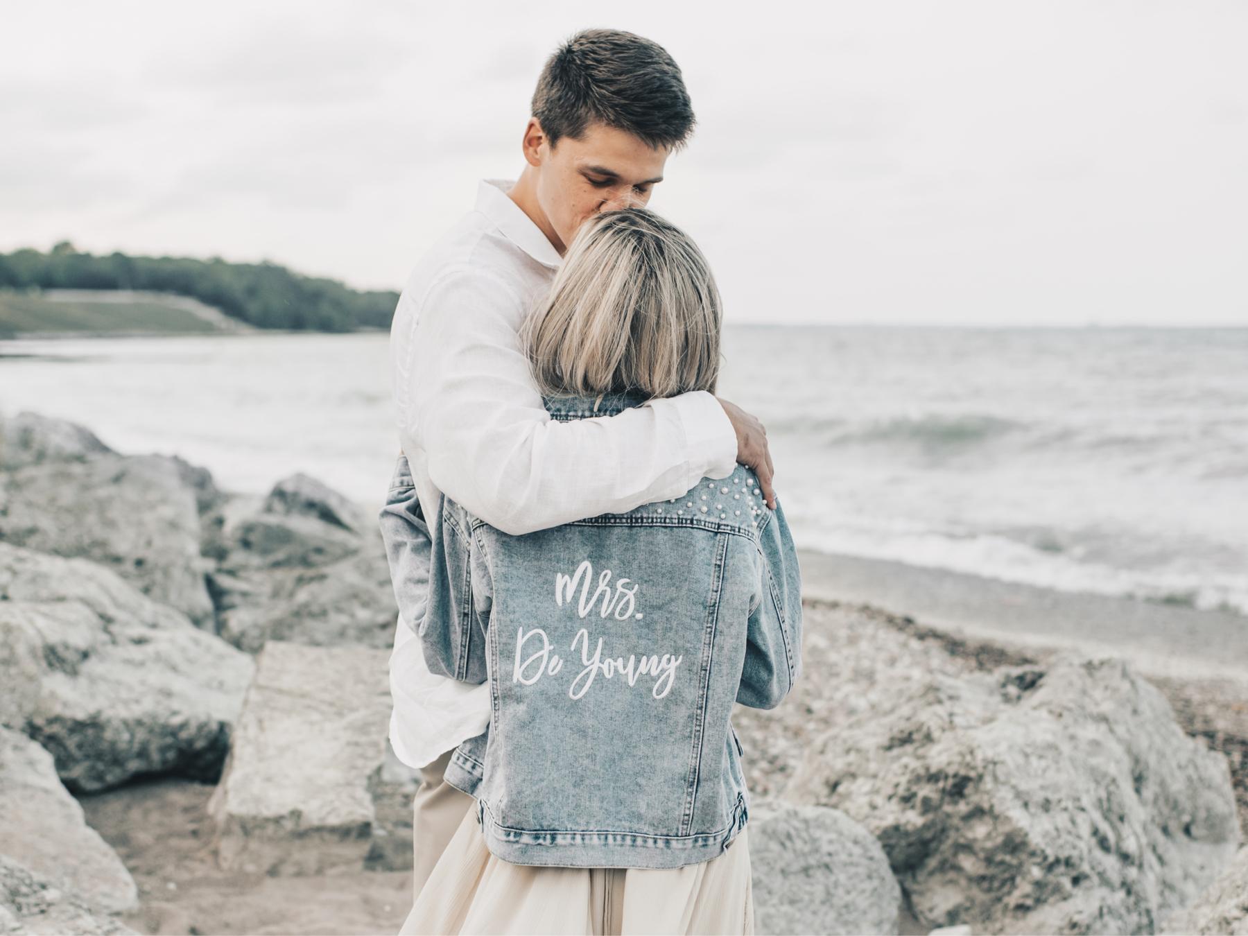 The Wedding Website of Alex Bohnstedt and Zeke De Young