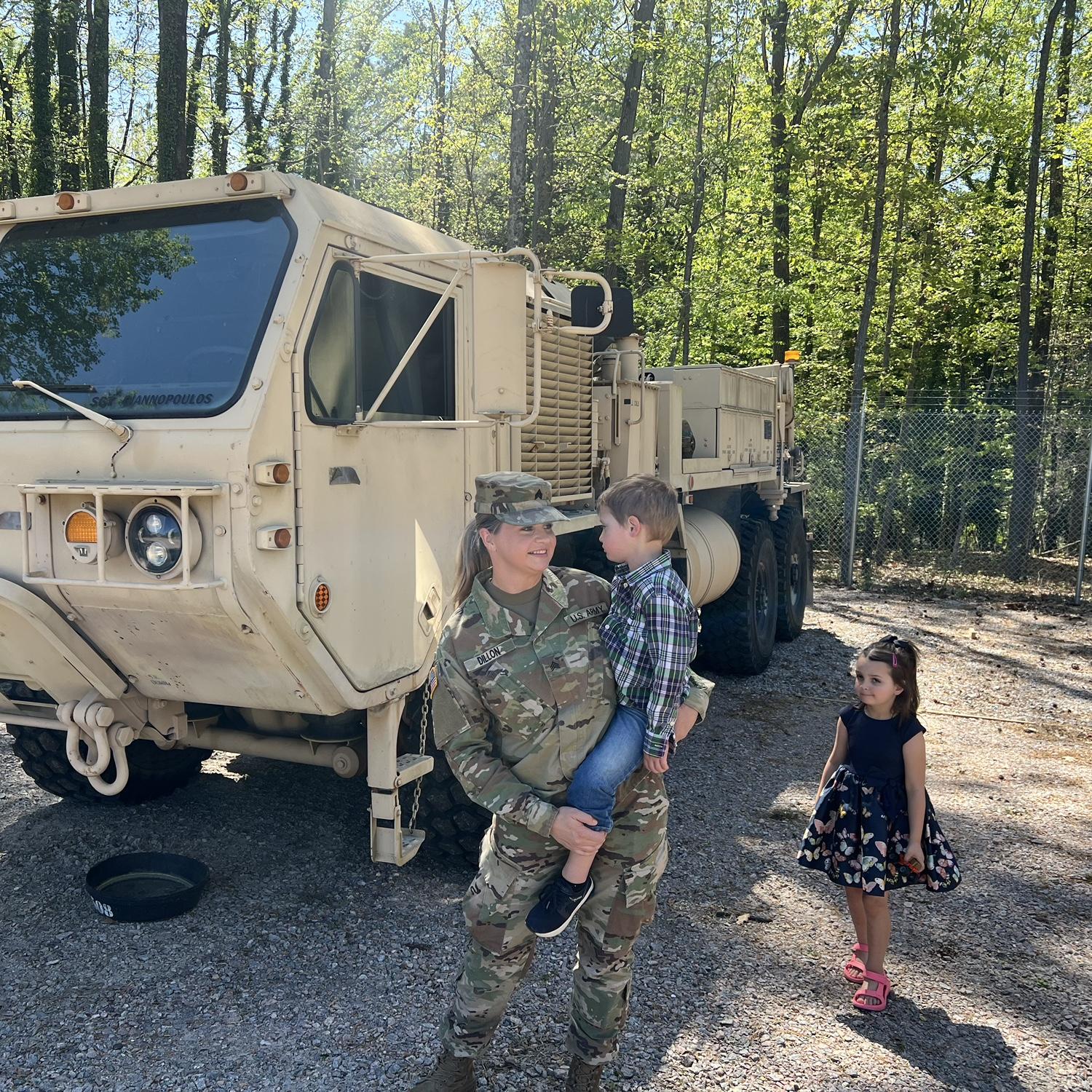The children came to see mommies work