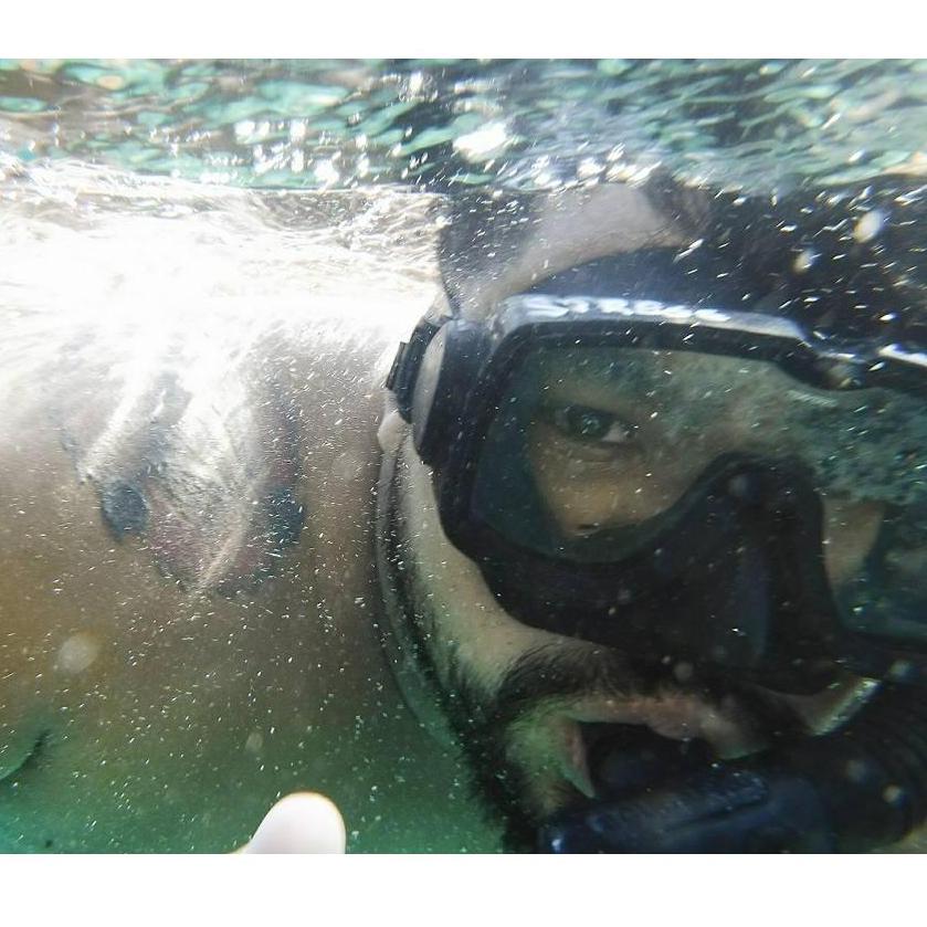 Kari snapped this photo while the couple was snorkeling in Belize!