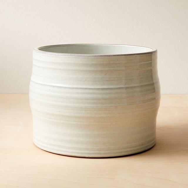 Mariana Handthrown Ceramic Planter, Medium, White