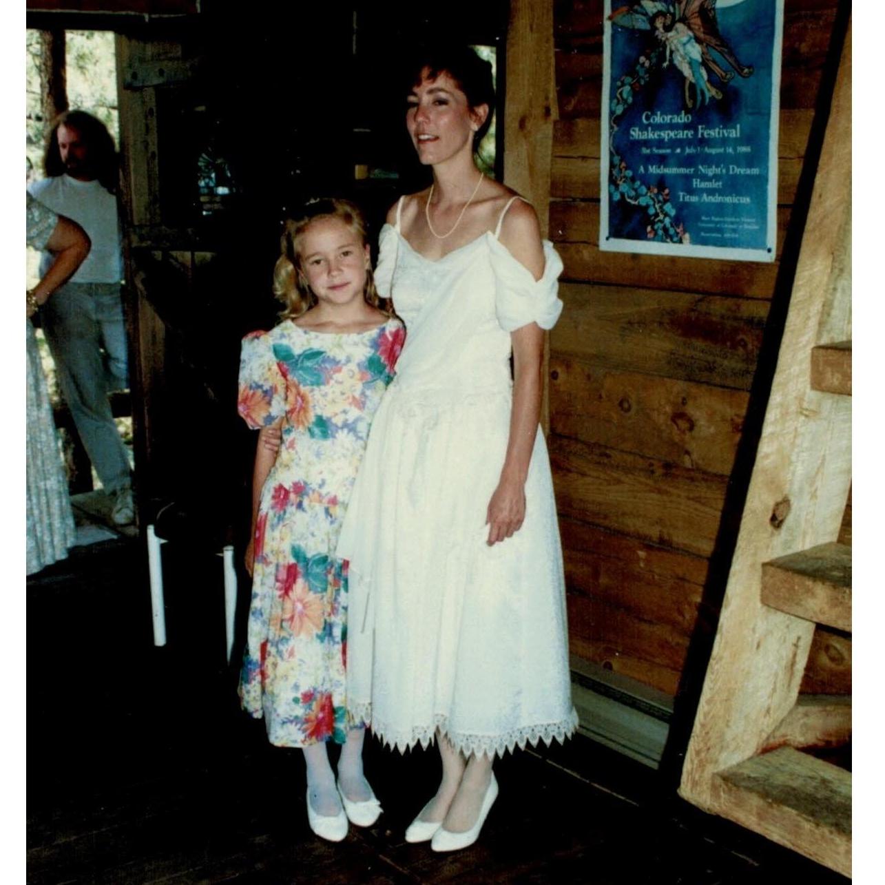 The bride & her flower girl, Jessica Leigh