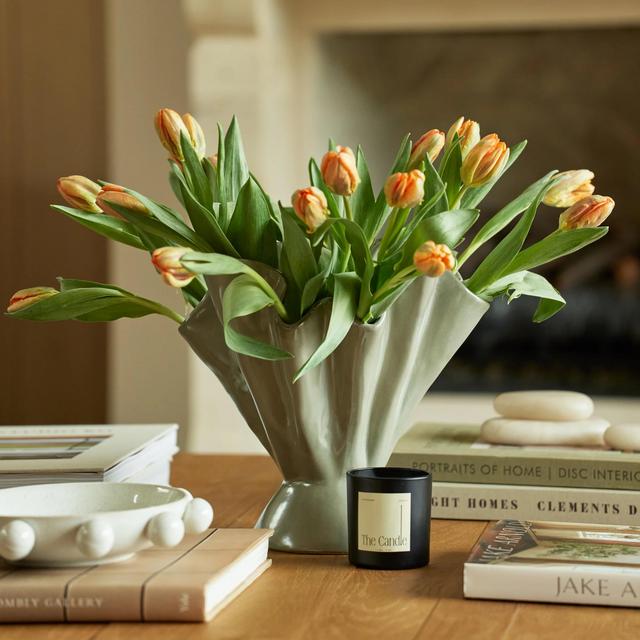 Darcia Vase