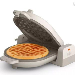 bella Flip and Store Waffle Maker
