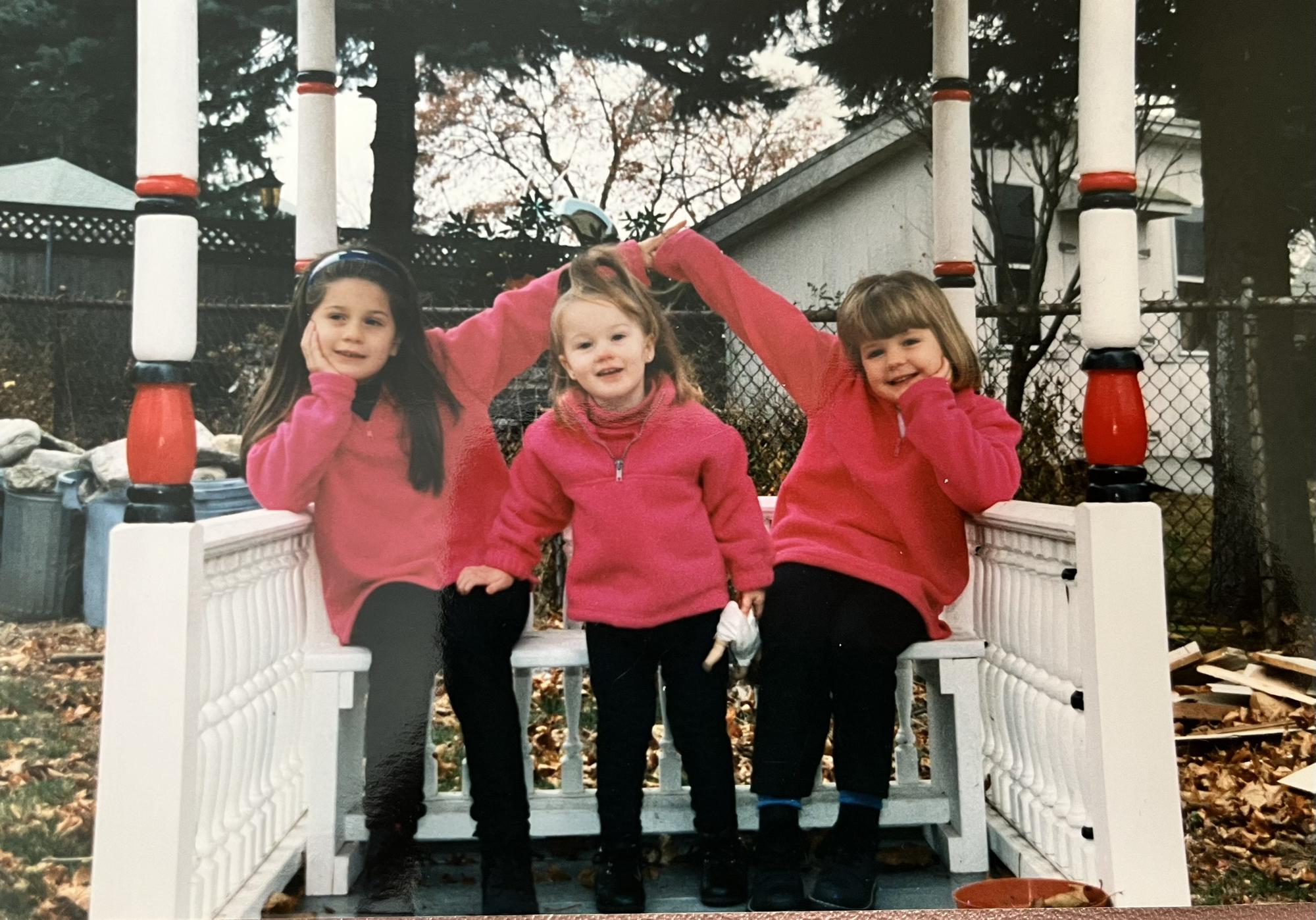 Stephanie and her sister as kids