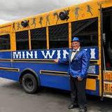 Mini Winni Party Bus & Boat