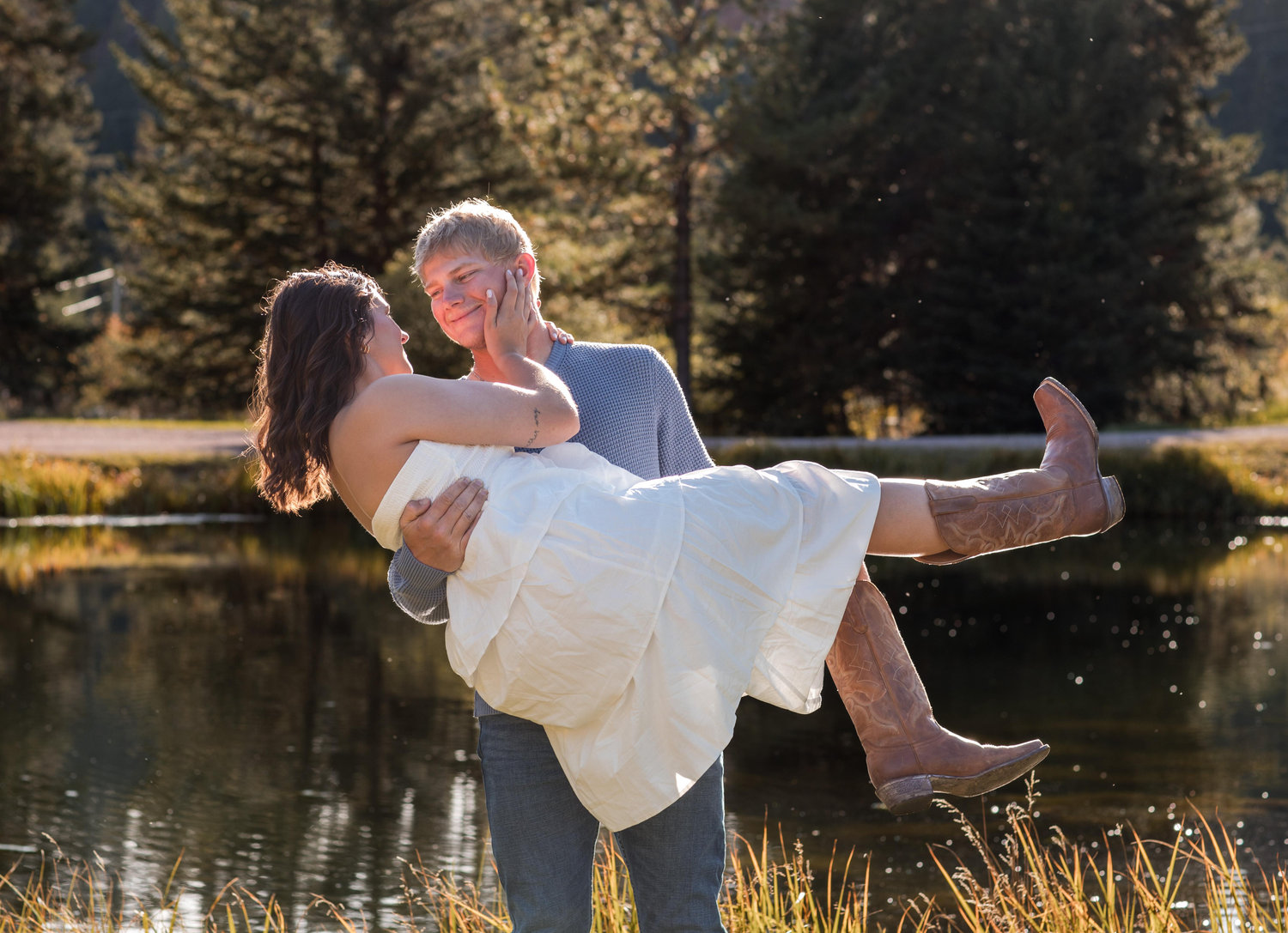 The Wedding Website of Alyson Louderback and Weston Simianer