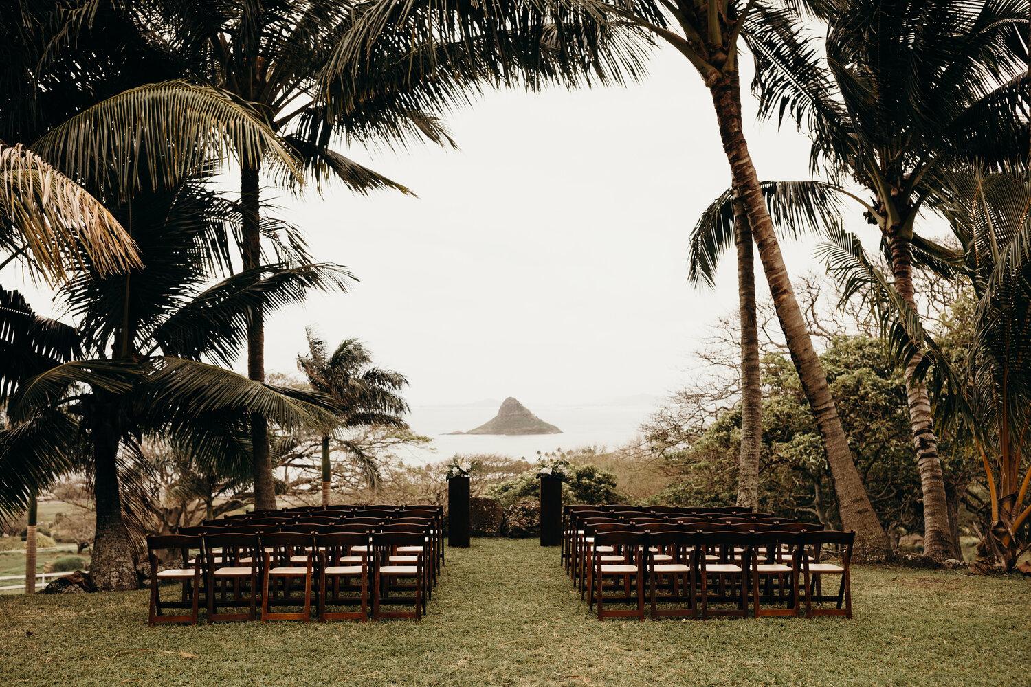 The Wedding Website of Myia Weaver and Austin Booth
