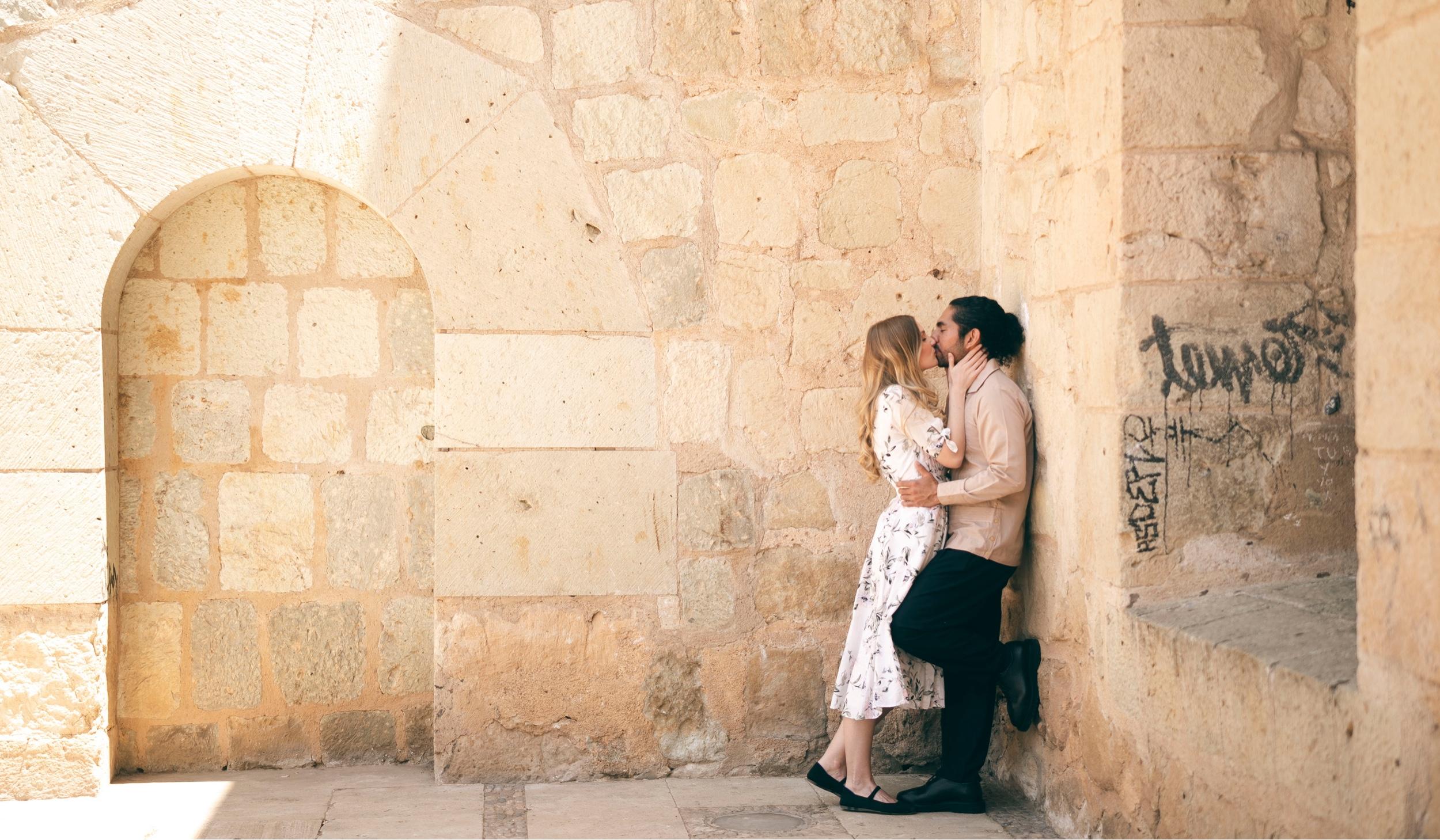 The Wedding Website of Jessa Matté Dressel and Hugo Omar Cano