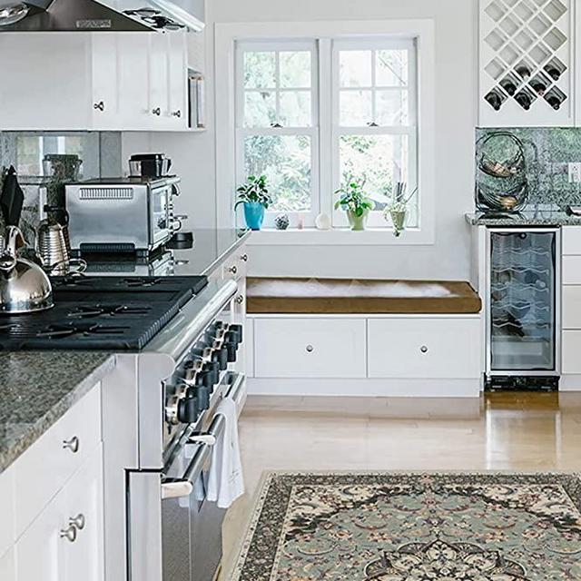 RUGGABLE Sima Washable Rug - Perfect Vintage Area Rug for Living Room Bedroom Kitchen - Pet & Child Friendly - Stain & Water Resistant - Sage 6'x9' (Standard Pad)