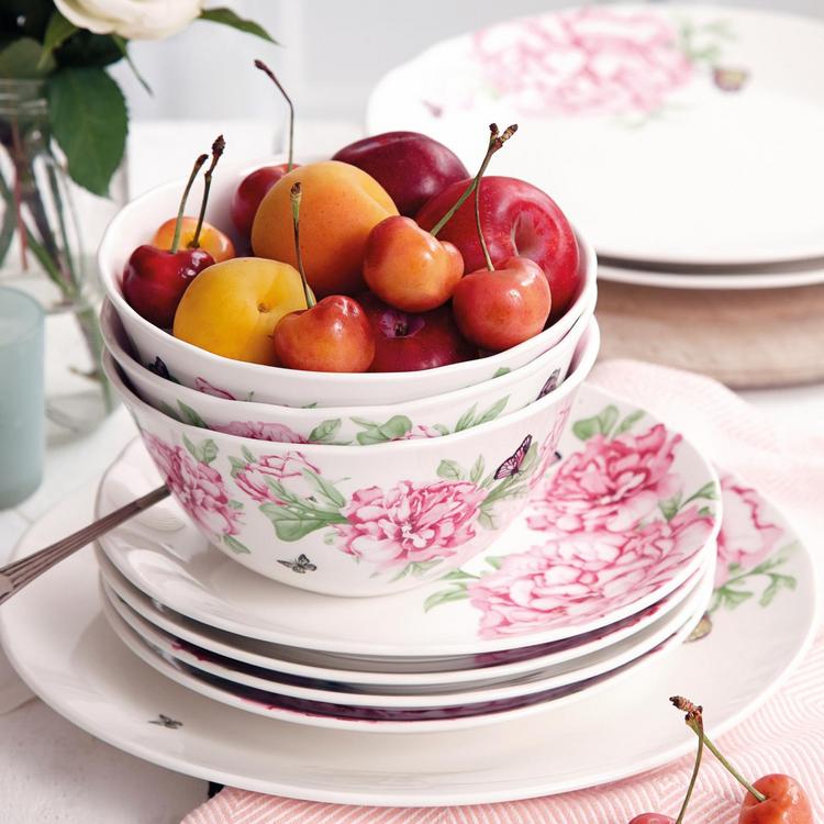 Everyday store dinner sets